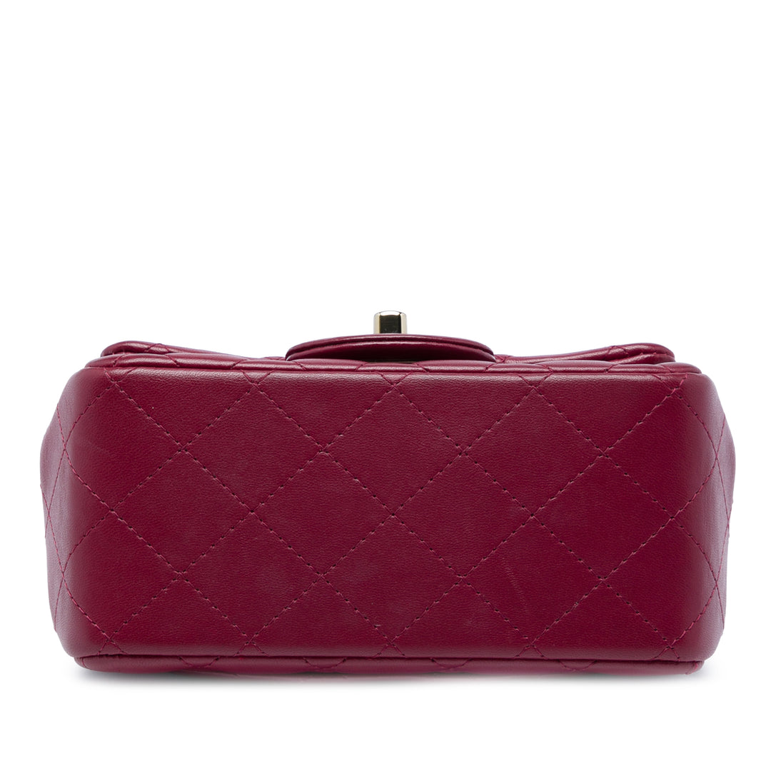Chanel Classic Carré Rabat simple Mini Cuir d'agneau Rouge