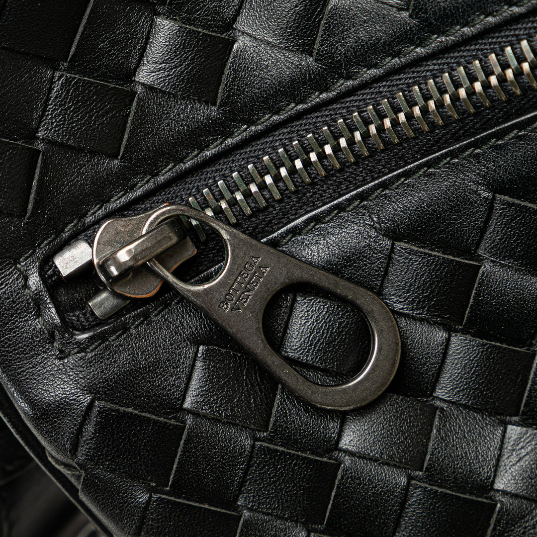 Intrecciato Crossbody Black - Gaby Paris