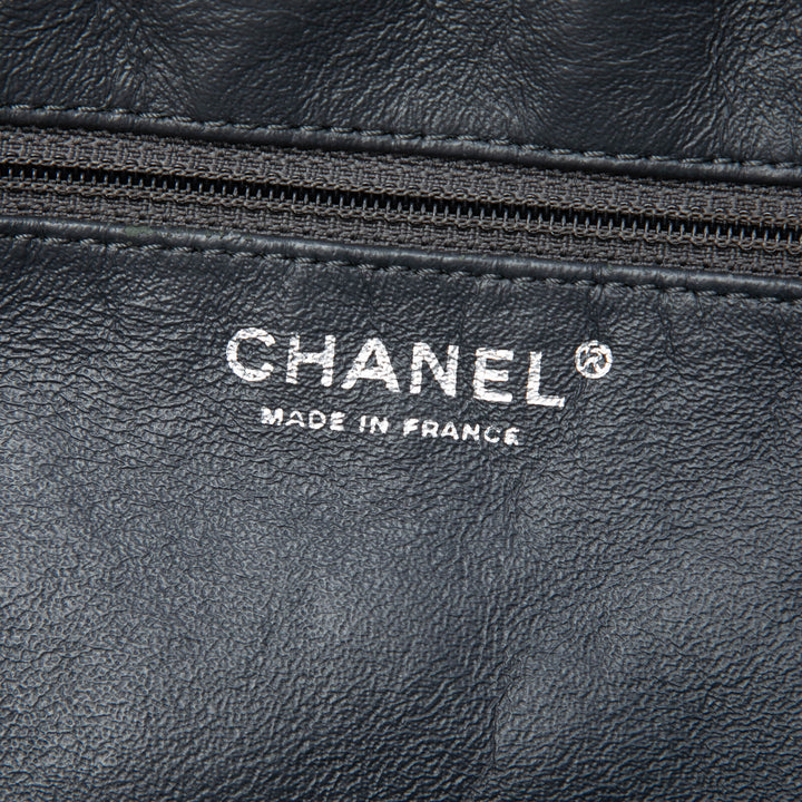 Chanel Large Matelassé vieilli Cuir de veau Reissue Sac caméra