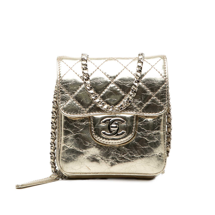 Chanel Matelassé Metallic vieilli Cuir de veau Clams Wallet on Chain