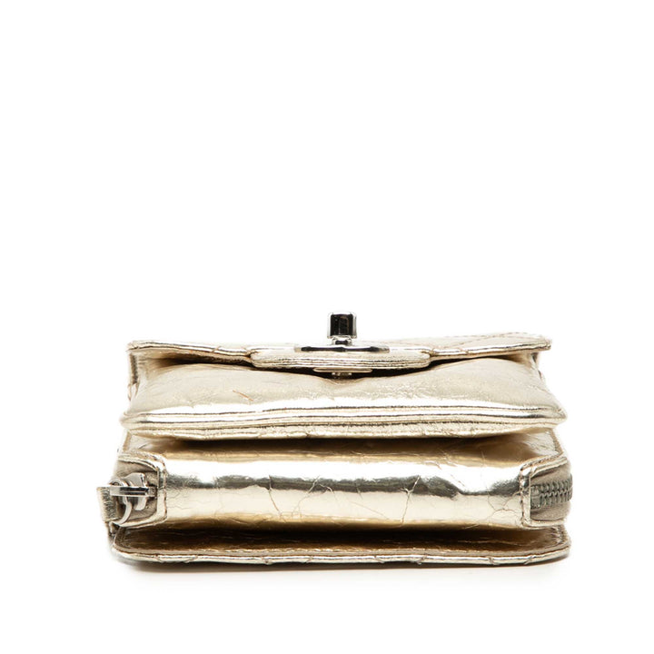 Chanel Matelassé Metallic vieilli Cuir de veau Clams Wallet on Chain