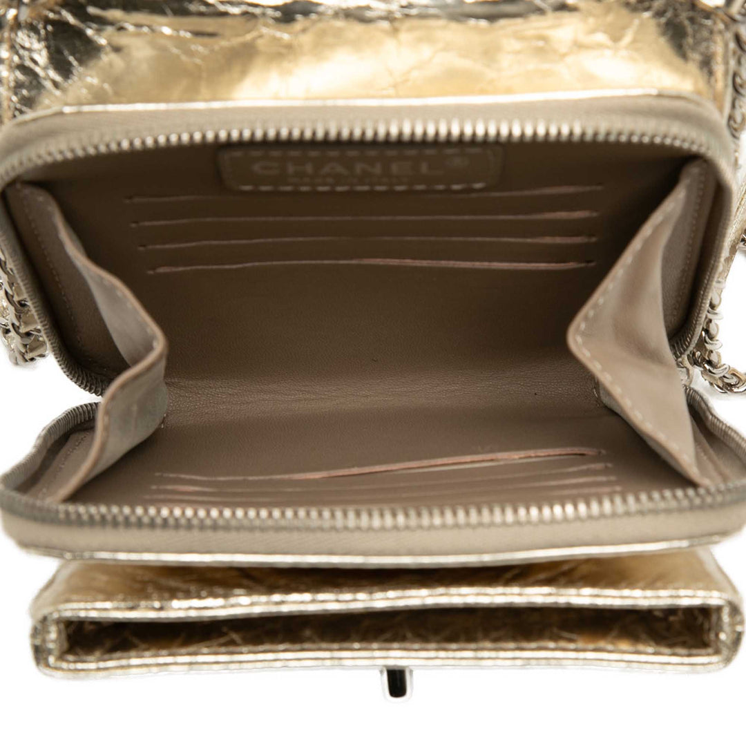 Chanel Matelassé Metallic vieilli Cuir de veau Clams Wallet on Chain