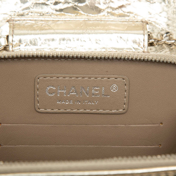 Chanel Matelassé Metallic vieilli Cuir de veau Clams Wallet on Chain
