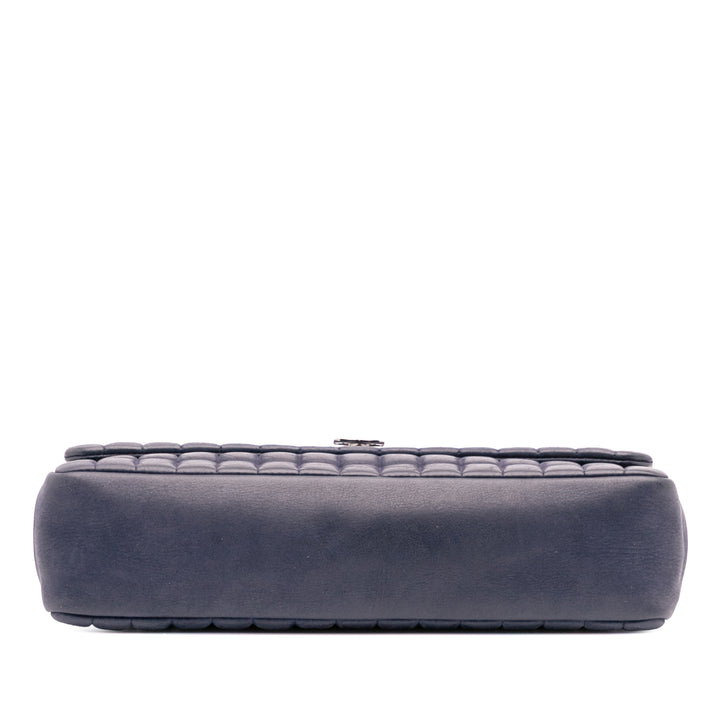 Chanel Chocolate Bar Iridescent Cuir de veau Bubble à rabat