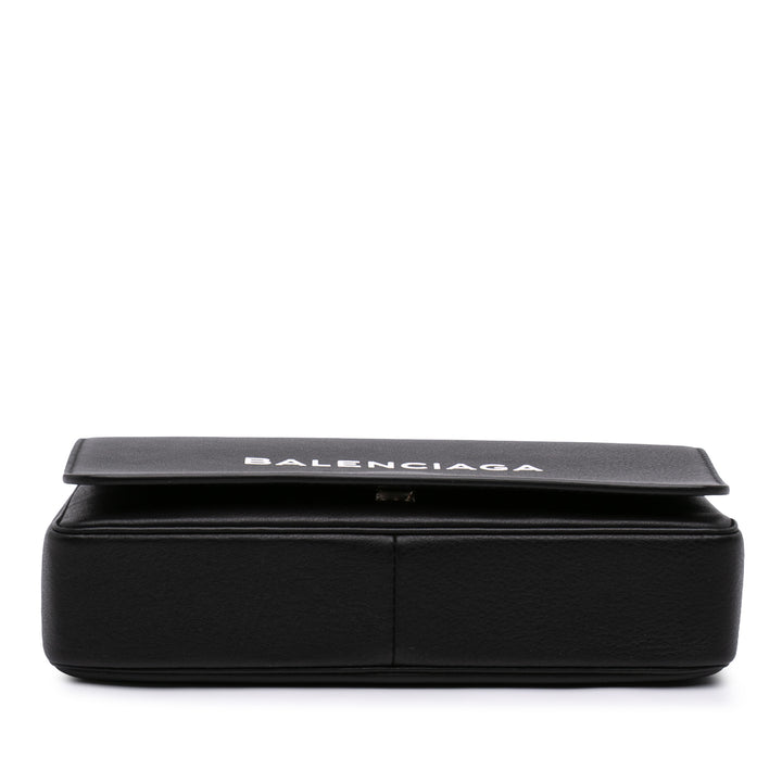 Balenciaga Cuir Everyday Wallet on Chain