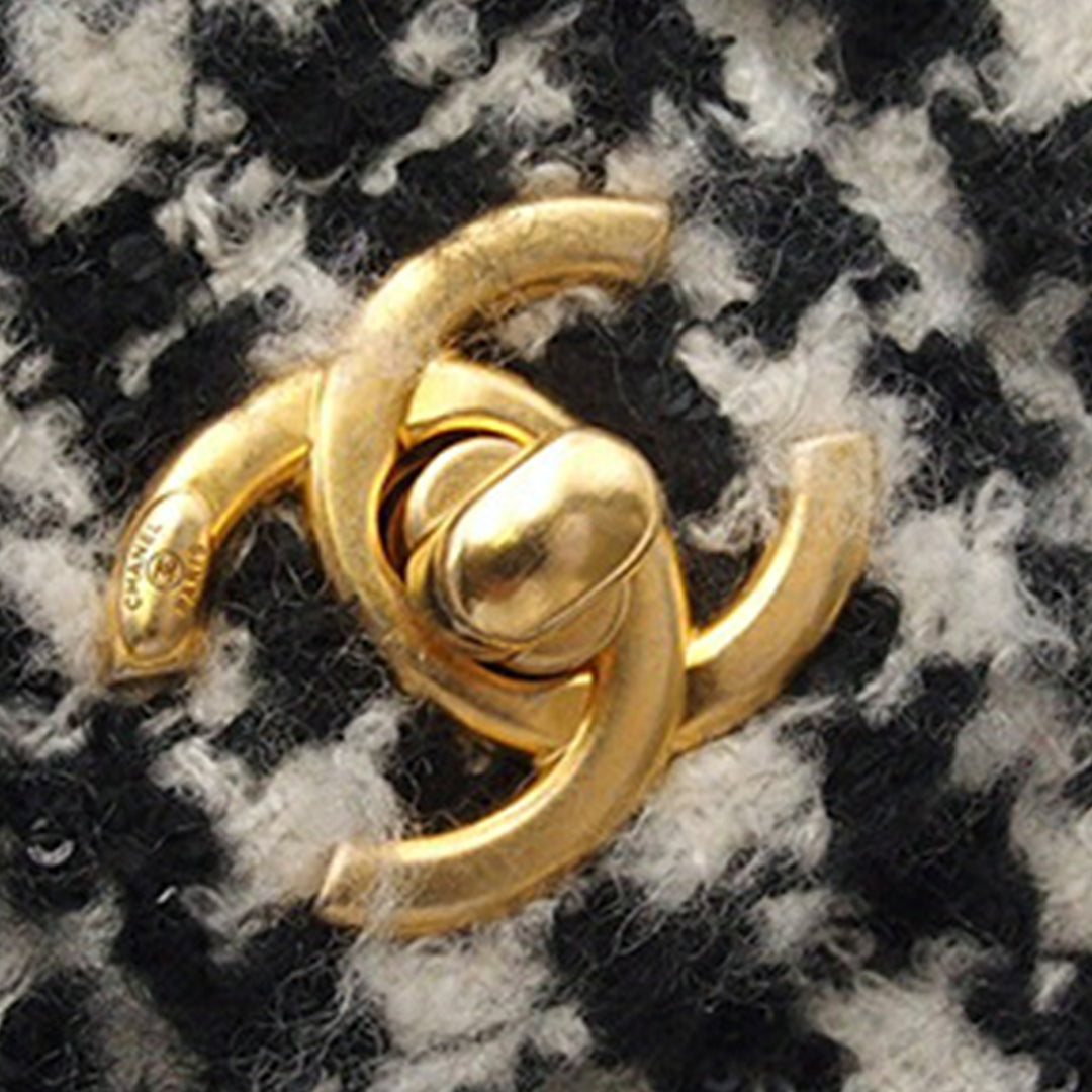 Chanel Mini Square Matelassé Tweed Houndstooth Straight Simple rabat