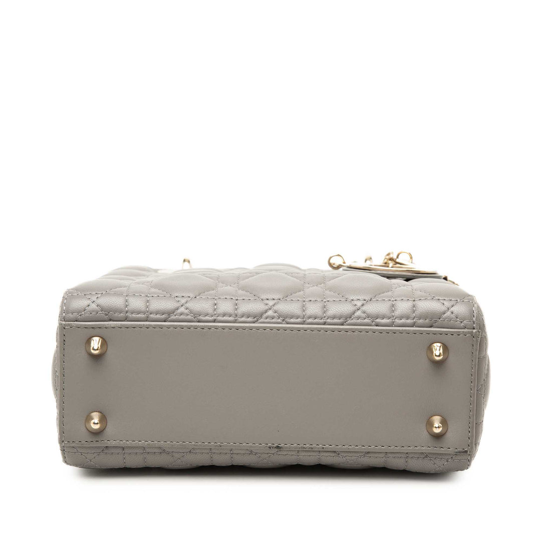 Lady Dior Cannage My ABCDior Petit Cuir d'agneau Gris
