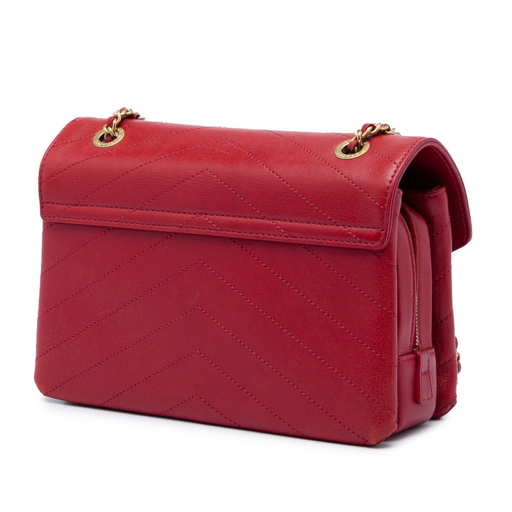 Chanel Chevron Enveloppe surpiquée à rabat Petit Cuir d'agneau Rouge – vue 2 – GABY PARIS