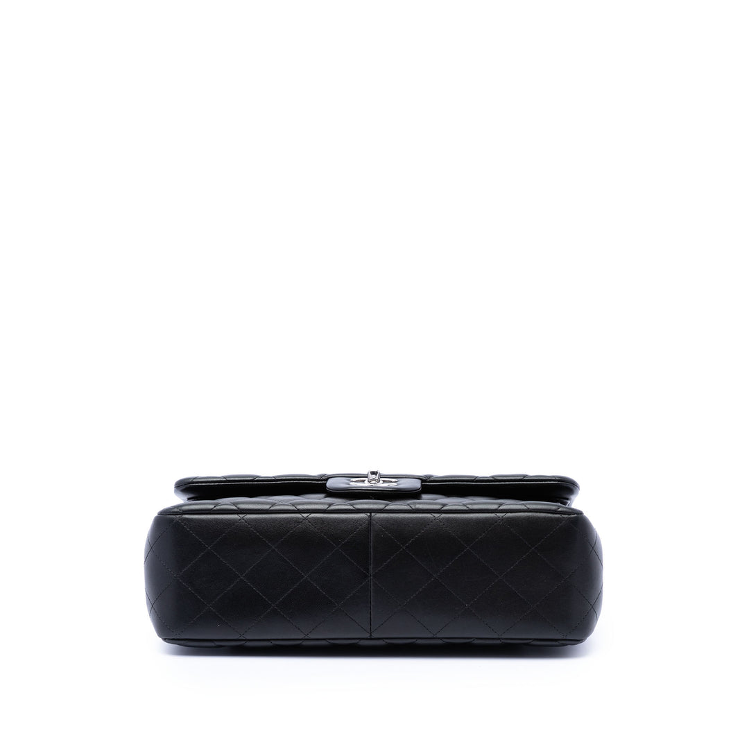 Chanel Jumbo Classic Cuir d’agneau Double rabat