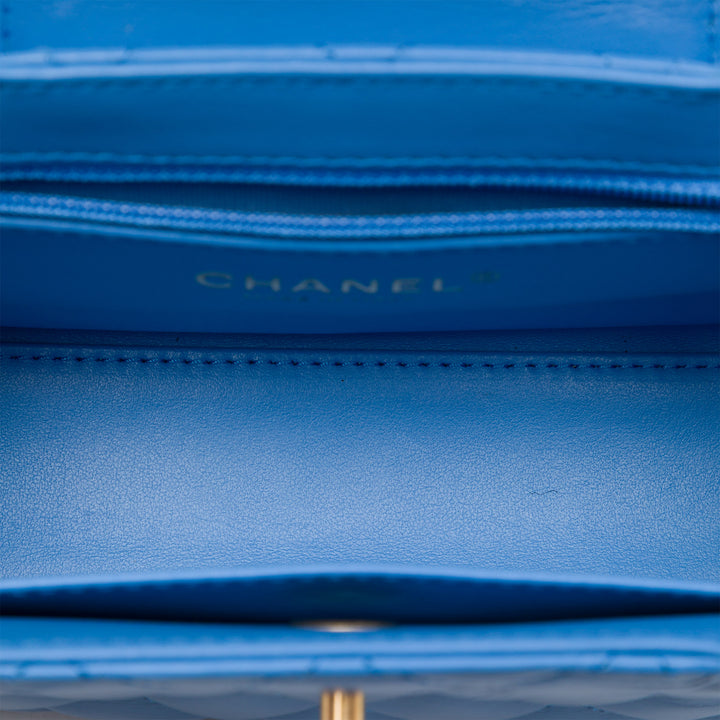 Chanel Cabas vieilli Kelly Nano Cuir de veau Bleu – vue 4 – GABY PARIS