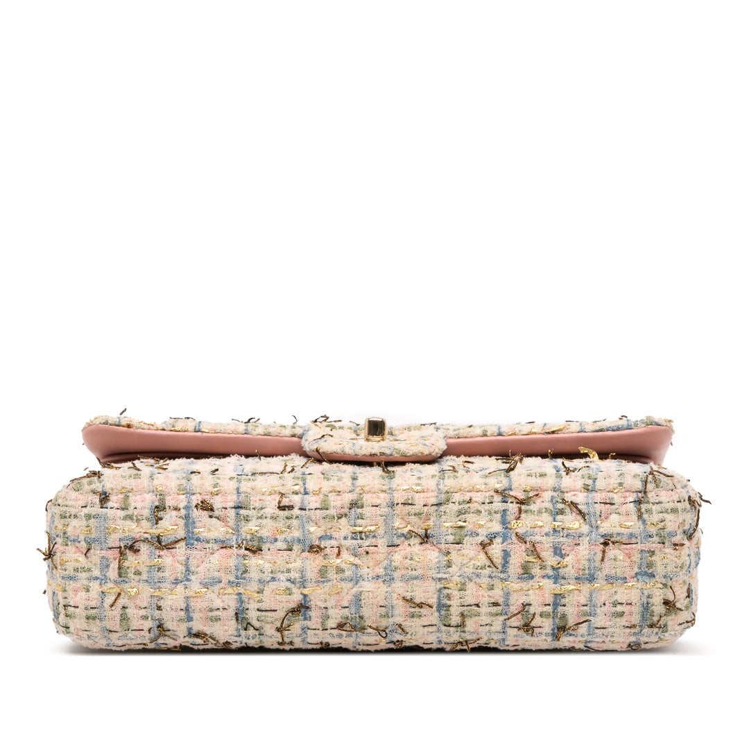 Chanel Medium Classic Boucle Tweed Double rabat Rose – GABY PARIS Authentique