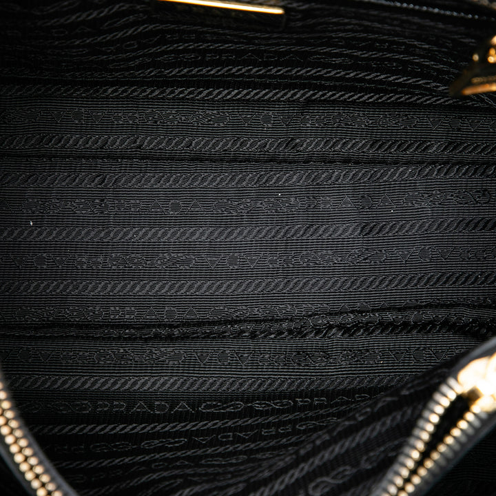 Prada Sac à main Vernice Promenade Saffiano Moyen Noir – vue 4 – GABY PARIS