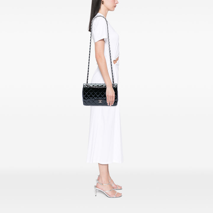 Chanel Jumbo Classic Cuir verni Double rabat