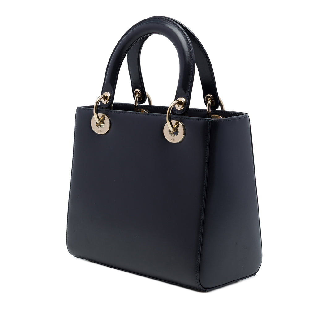 Dior Sac à main Poches Lady Dior Moyen Cuir de veau Bleu – vue 2 – GABY PARIS