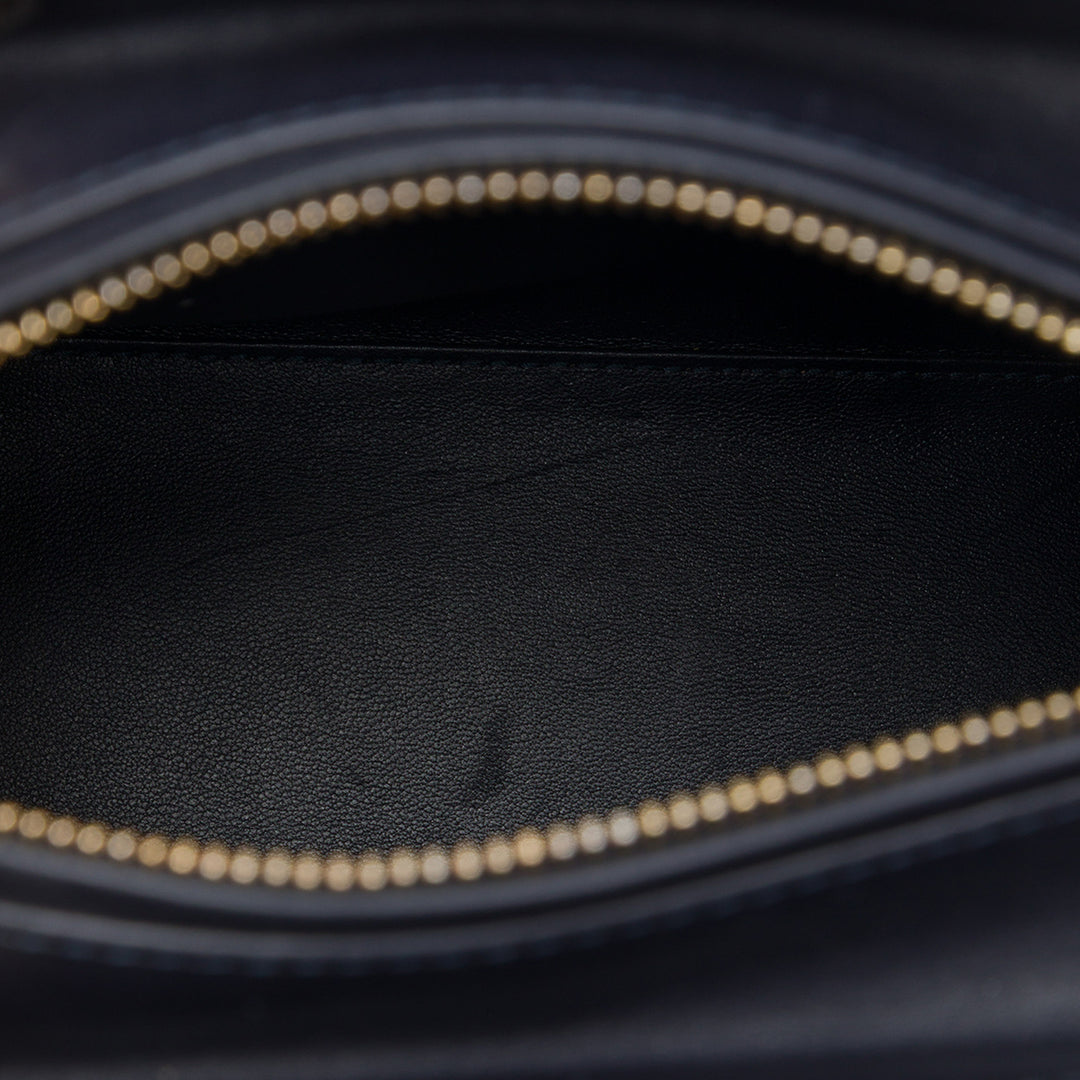 Dior Sac à main Poches Lady Dior Moyen Cuir de veau Bleu – vue 4 – GABY PARIS