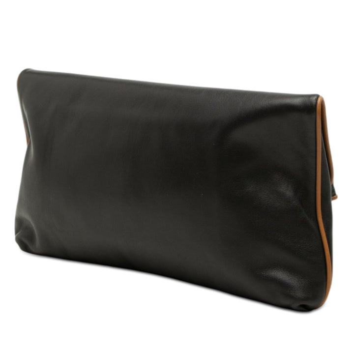 Celine Pochette Triomphe Foldover Noir – vue 2 – GABY PARIS