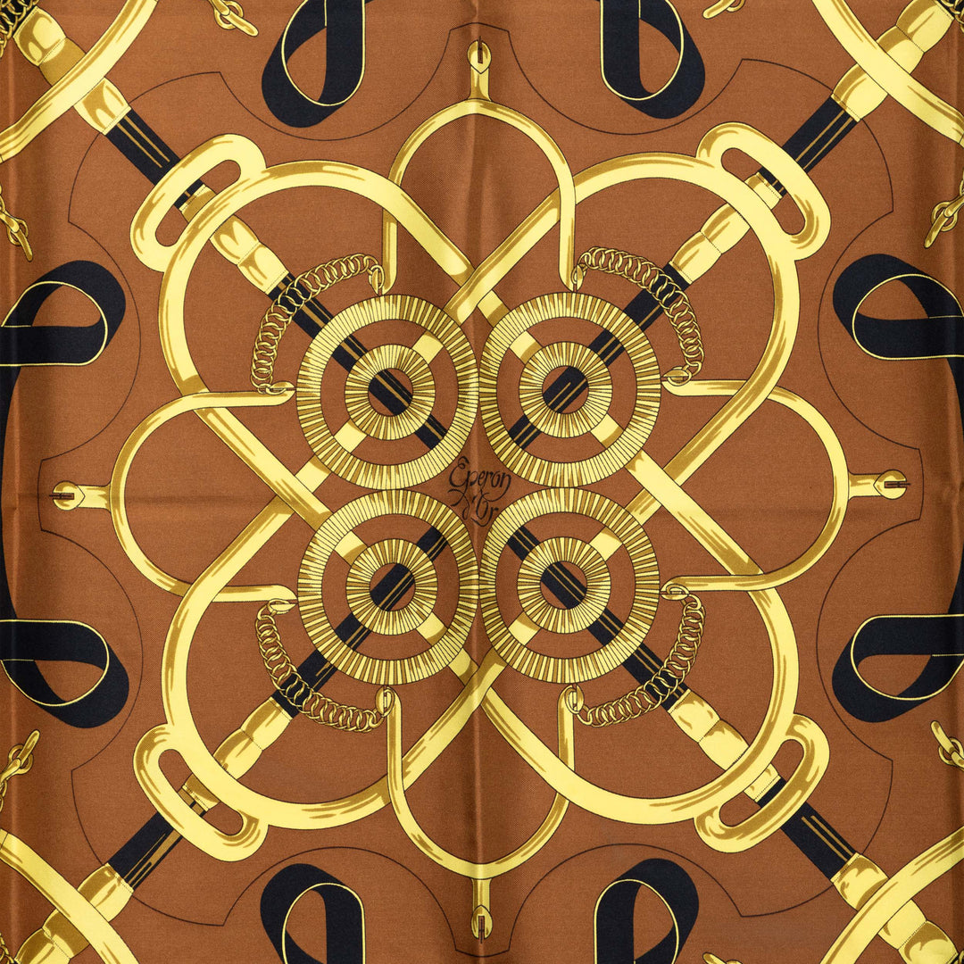 Hermès Eperon D Or Foulard 90 Marron – vue 2 – GABY PARIS