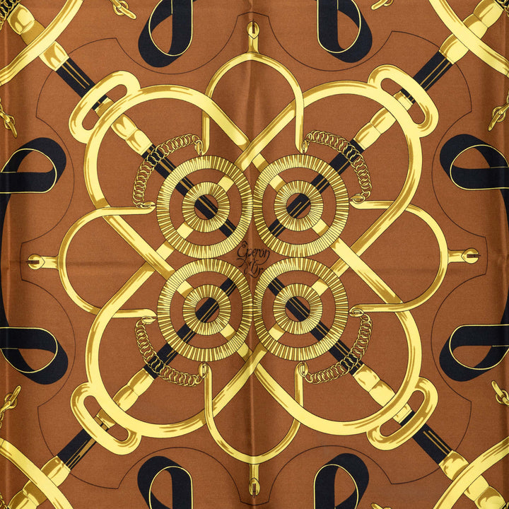 Hermès Eperon D Or Foulard 90 Marron – vue 2 – GABY PARIS