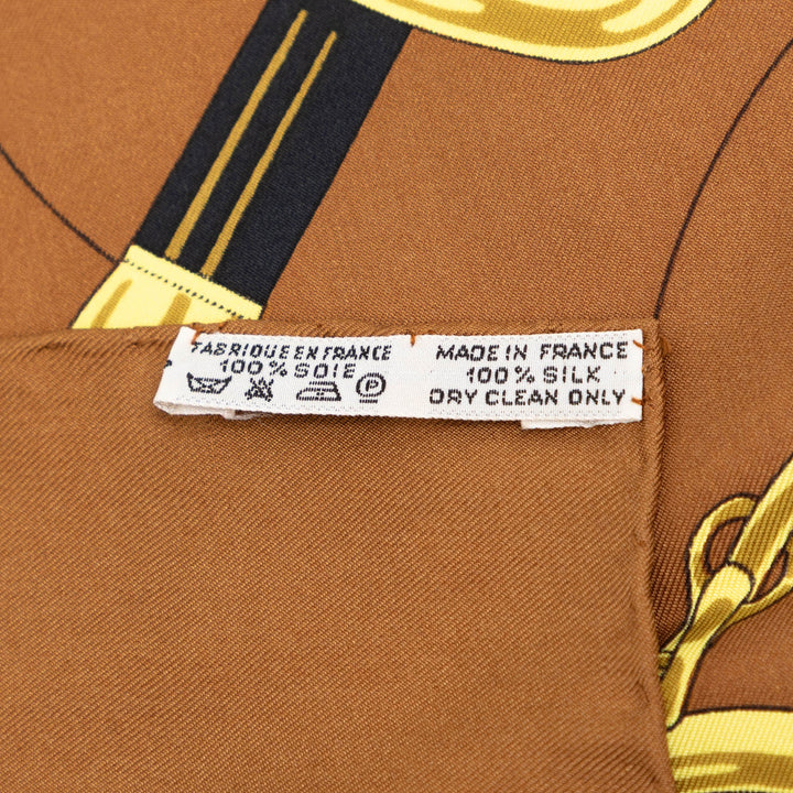 Hermès Eperon D Or Foulard 90 Marron – vue 5 – GABY PARIS