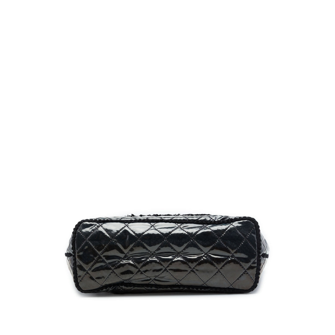 Chanel Matelassé et PVC Funny Cabas Petit Tweed Noir – vue 3 – GABY PARIS