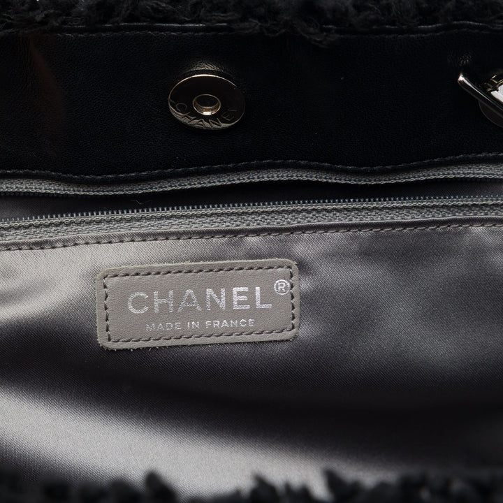 Chanel Matelassé et PVC Funny Cabas Petit Tweed Noir – vue 5 – GABY PARIS
