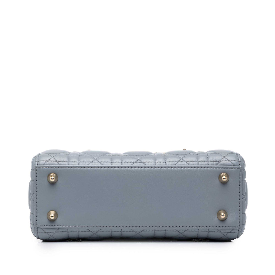 Dior Sac à main Lady Dior Cannage MyABCDior Petit Cuir d'agneau Bleu – vue 3 – GABY PARIS