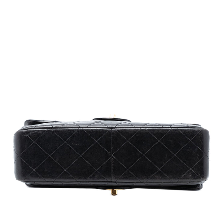 Chanel Medium Matelassé Cuir d’agneau Double Sided à rabat