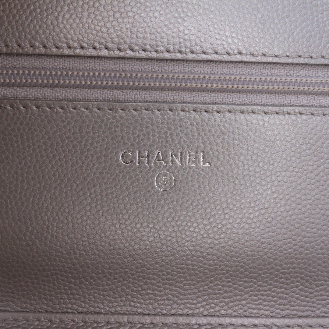 Chevron Metallic Caviar Boy Wallet On Chain Silver - Gaby Paris