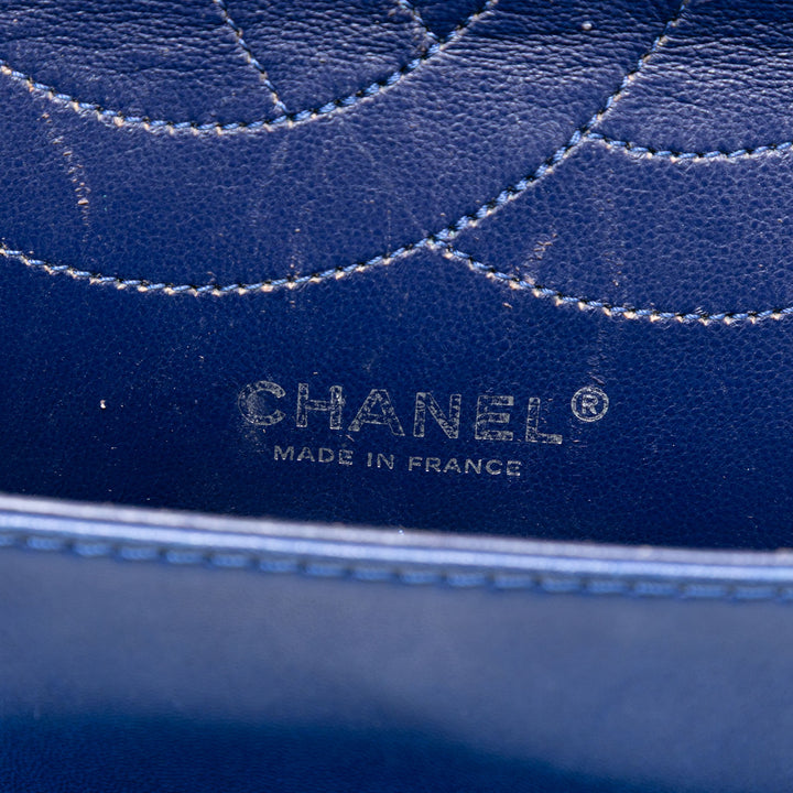 Chanel Reissue 2.55 froissé Cuir verni Double rabat 227
