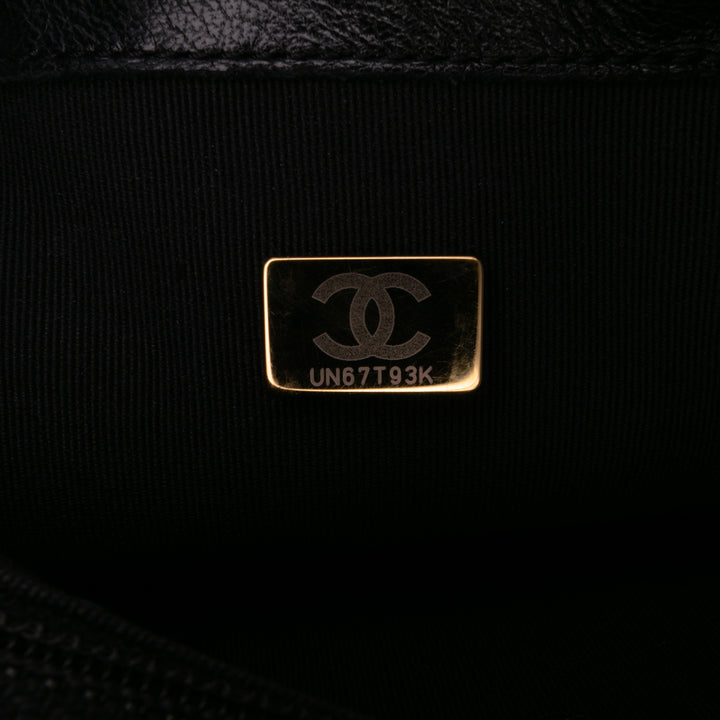 Chanel Mini Square Matelassé Cuir d’agneau Bijoux Logo Chain à rabat