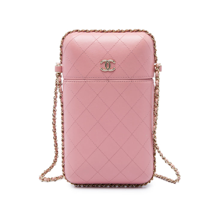 Chanel CC Matelassé Sac rond à chaîne Étui téléphone Cuir d'agneau Rose – vue principale – GABY PARIS