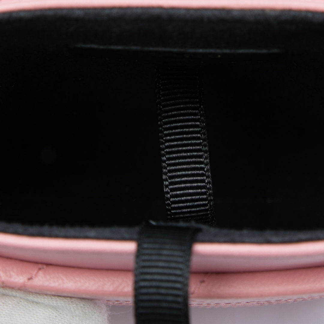 Chanel CC Matelassé Sac rond à chaîne Étui téléphone Cuir d'agneau Rose – vue 4 – GABY PARIS