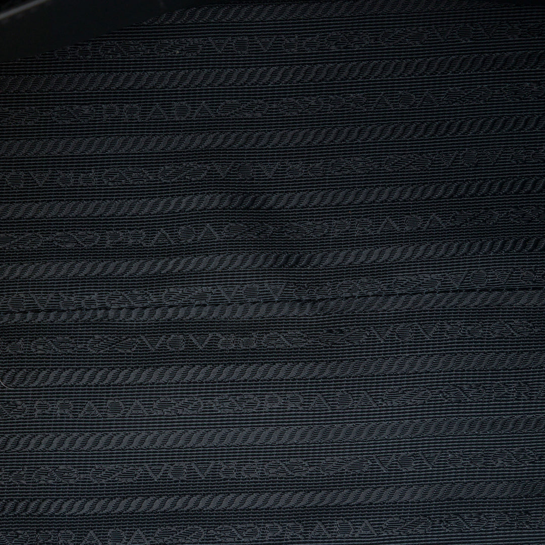 Prada Sac à main City Veau Paradigme Saffiano Noir – vue 4 – GABY PARIS
