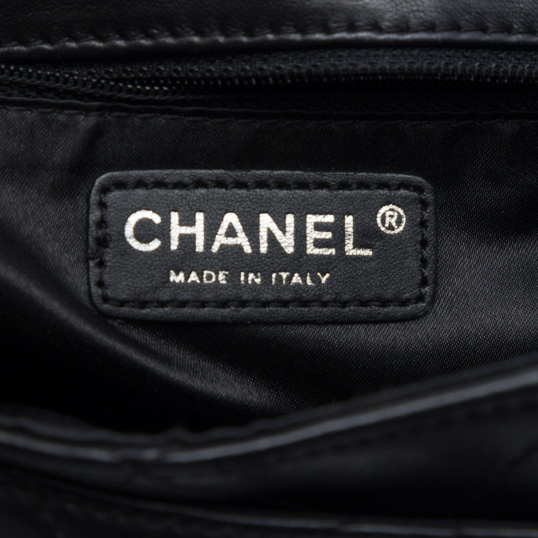 Chanel Matelassé Bijoux Bague Chaîne à rabat Cuir de veau