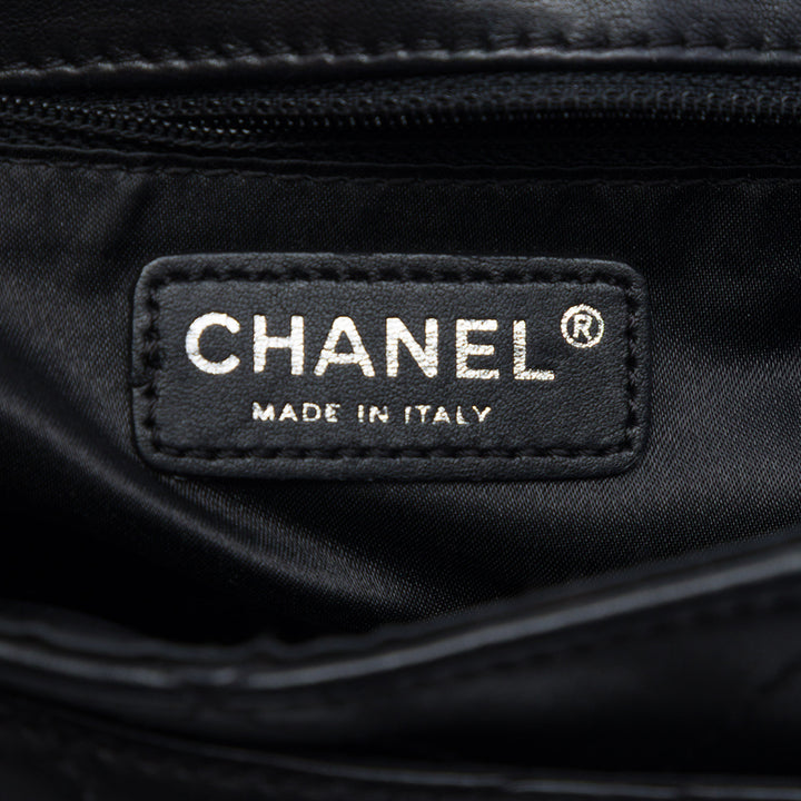 Chanel Matelassé Bijoux Bague Chaîne à rabat Cuir de veau