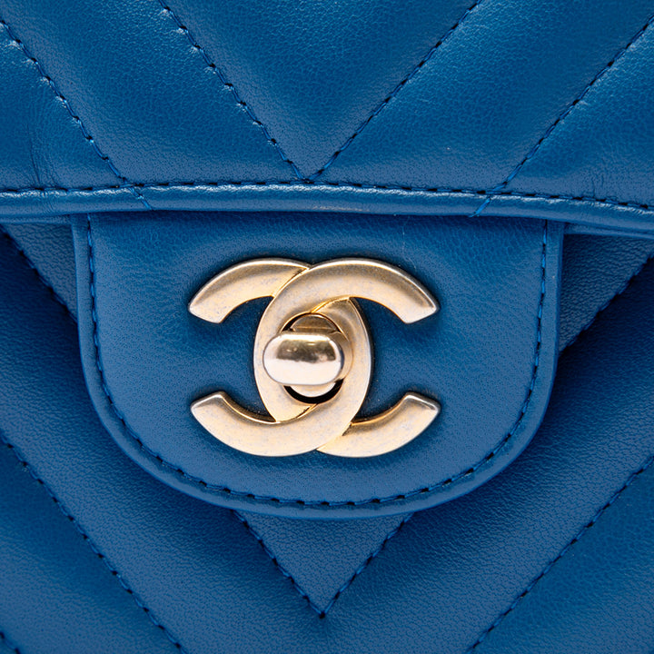 Chanel Small Classic Chevron Cuir d'agneau Double rabat
