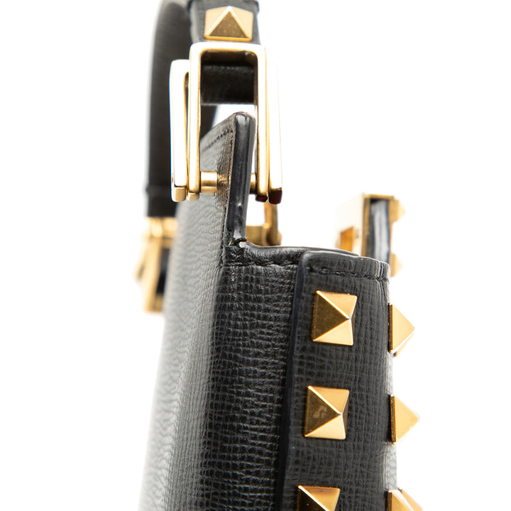 Valentino Cuir Rockstud Alcove Smartphone Étui