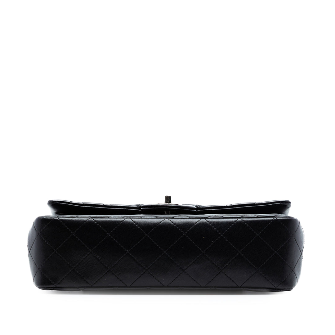 Chanel Medium Classic Cuir d’agneau Double rabat