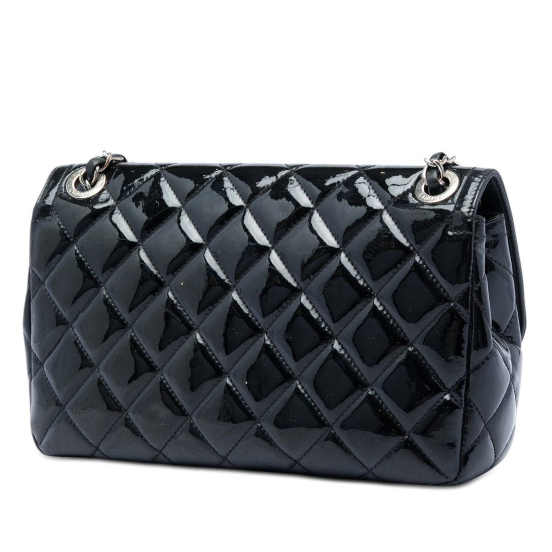 Chanel Matelassé Coco Shine à rabat Petit Cuir