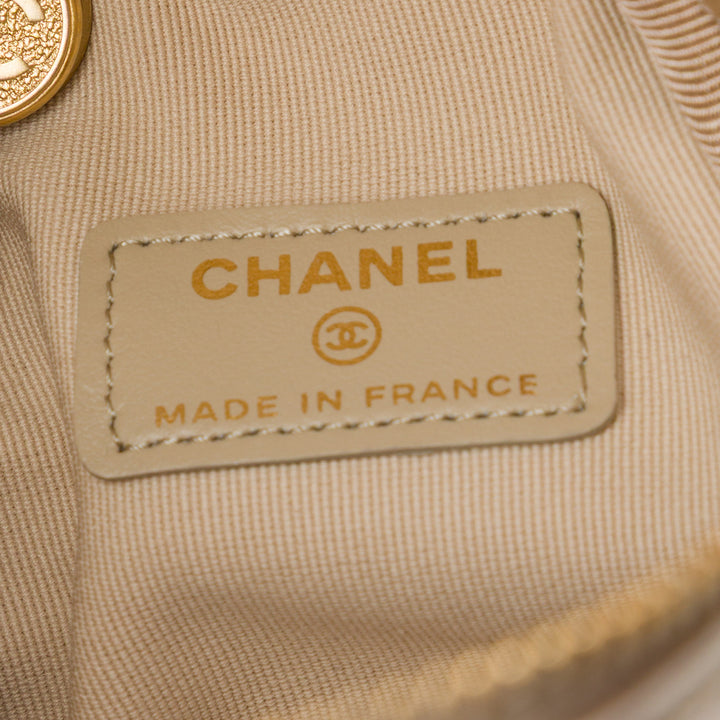 Chanel CC Matelassé Métallisé Cube Zippé Pochette avec chaîne Cuir d'agneau Doré
