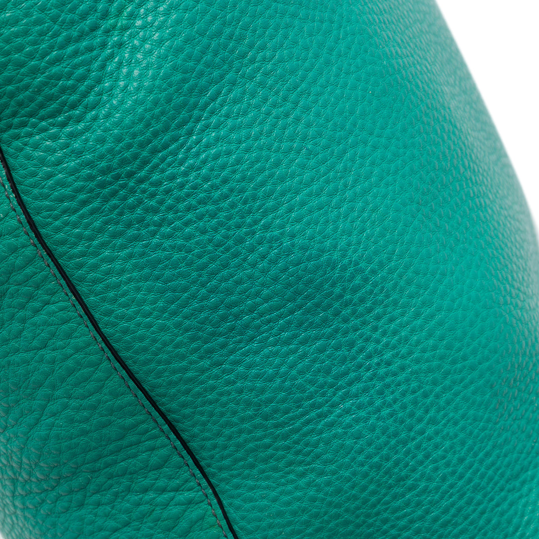 Prada Vitello Daino Front Zippé Open Cabas Bleu – vue 6 – GABY PARIS