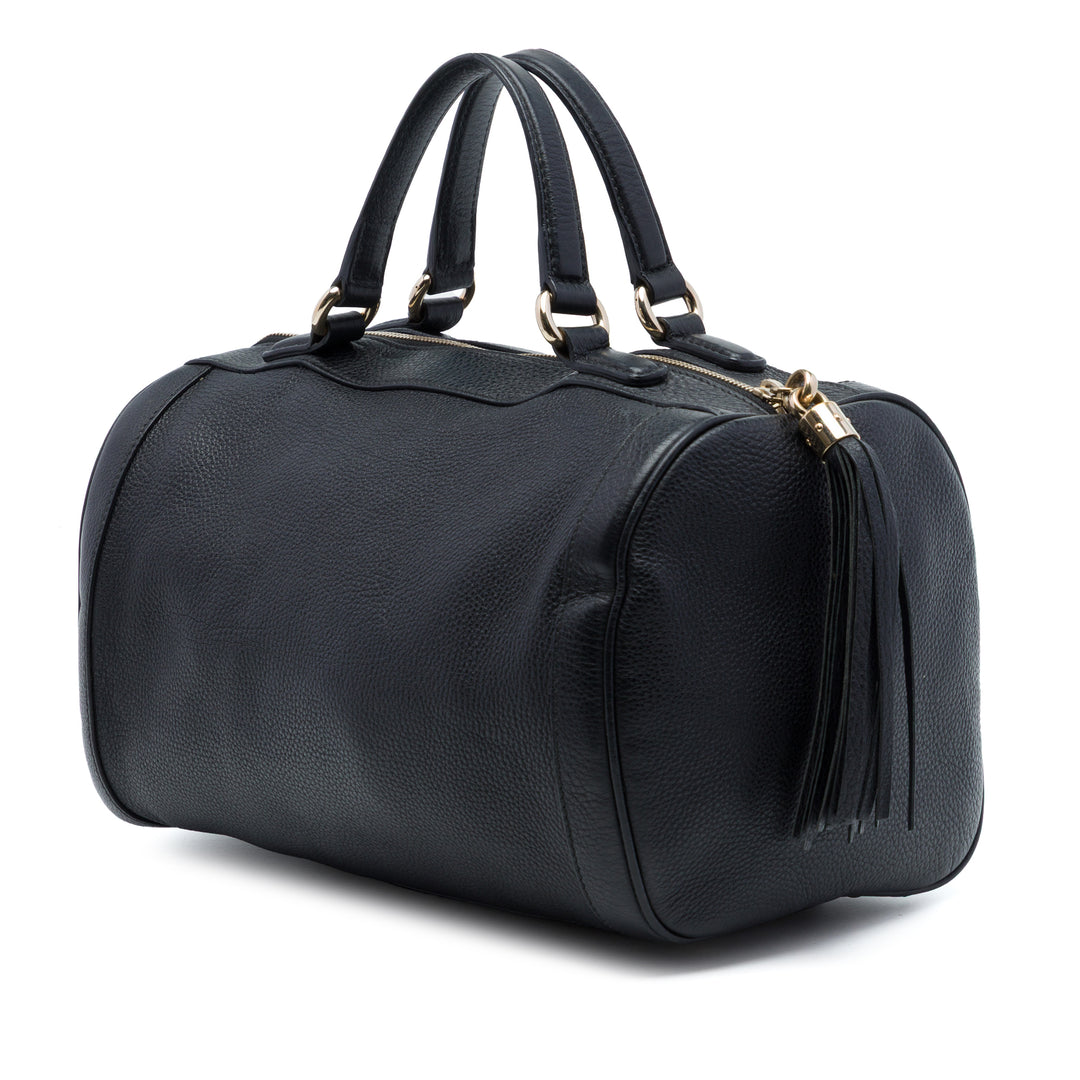 Pebbled Soho Boston Sac Moyen Cuir de veau Noir