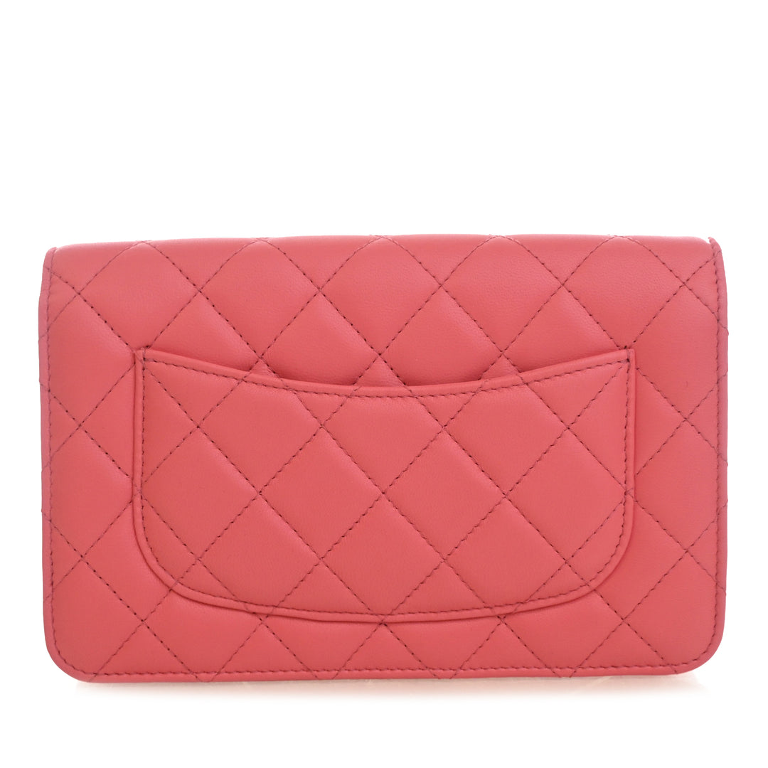 CC Matelassé Perle Crush Wallet on Chain Cuir d'agneau Rose