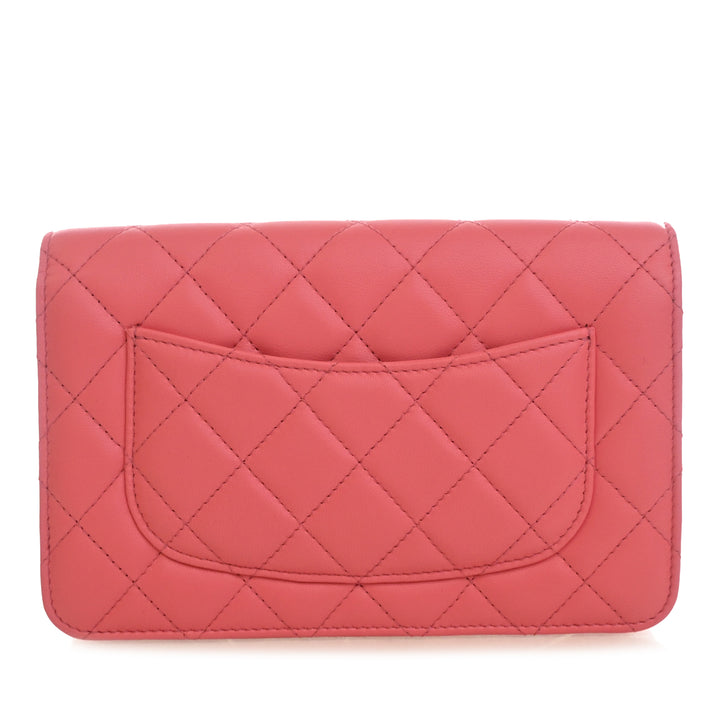 CC Matelassé Perle Crush Wallet on Chain Cuir d'agneau Rose