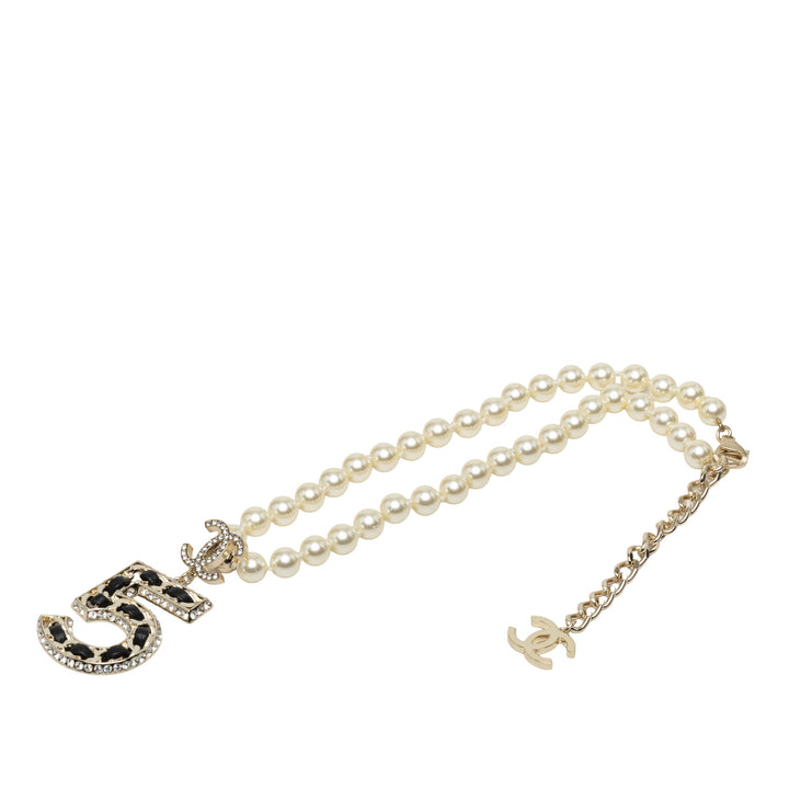 Chanel CC Brass No 5 Strass et Perles fantaisie Pendant Collier