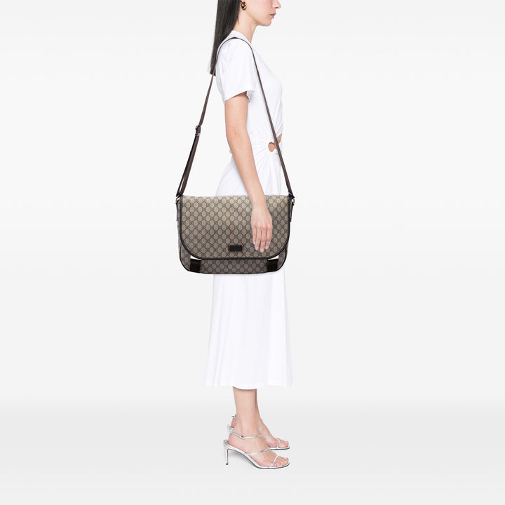 Gucci Sac bandoulière Messenger GG Supreme Beige – vue 6 – GABY PARIS