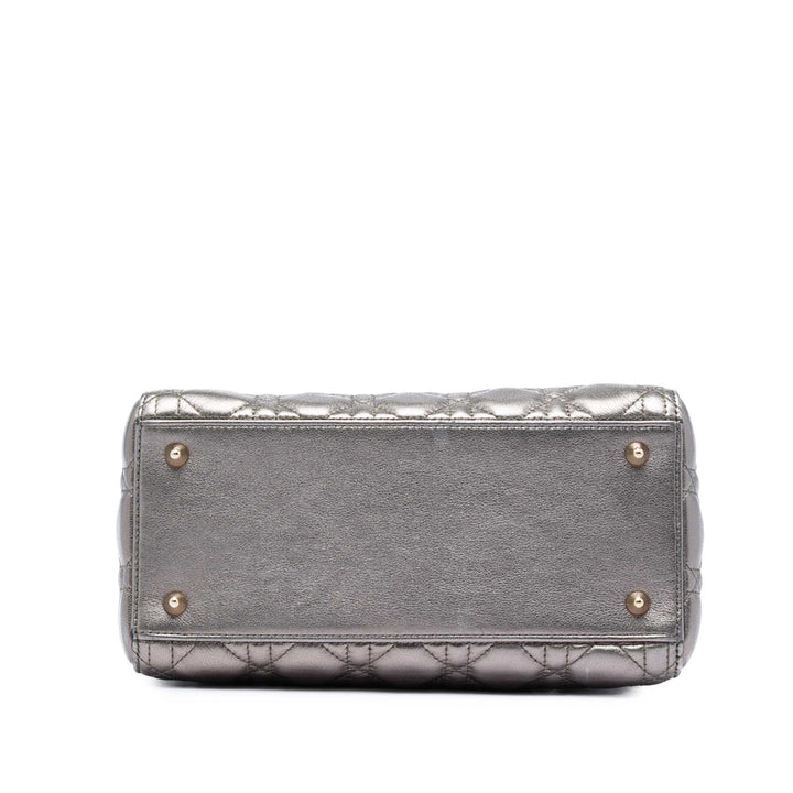 Dior Medium Metallic Cuir d’agneau Cannage Lady Dior