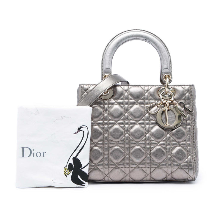 Dior Medium Metallic Cuir d’agneau Cannage Lady Dior