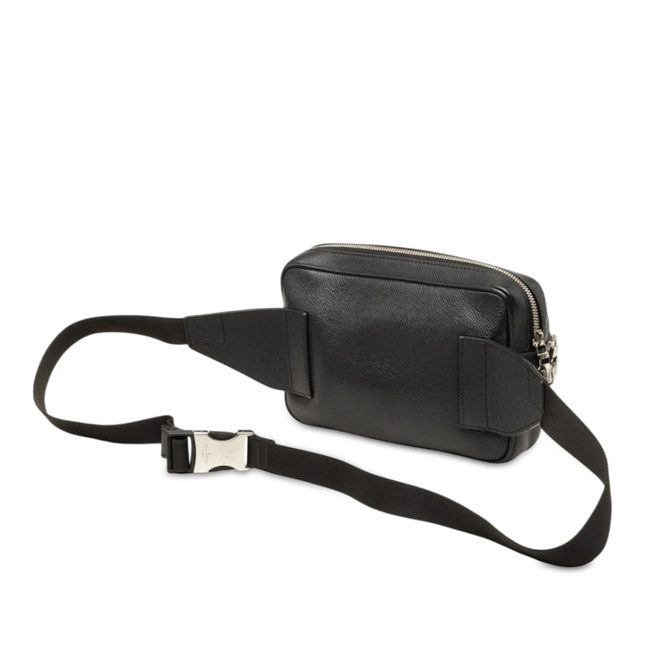 Louis Vuitton Taiga Outdoor Bumbag Noir – vue 2 – GABY PARIS