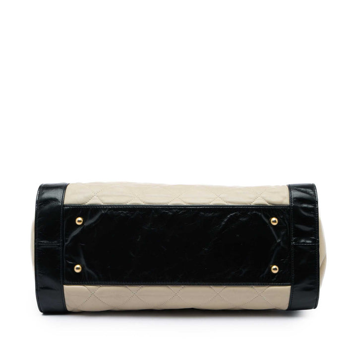 Chanel Bicolore Matelassé In The Mix Cabas Cuir d'agneau Noir – vue 3 – GABY PARIS